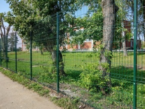3D заборы для школы 90 метров фото в Солнечногорске