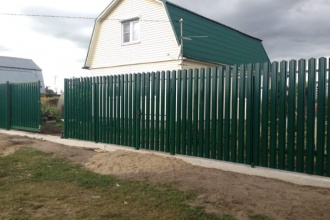 Забор из евроштакетника на ленточном фундаменте 70 метров фото в Солнечногорске